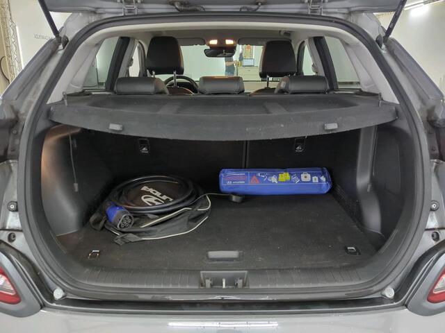 Hyundai Kona EV Premium 64 kWh NL AUTO | CAMERA | STOELKOELING | STOELVERW |