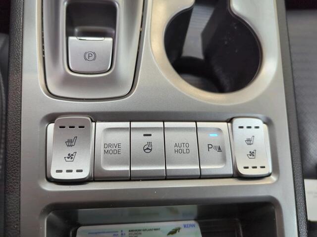 Hyundai Kona EV Premium 64 kWh NL AUTO | CAMERA | STOELKOELING | STOELVERW |