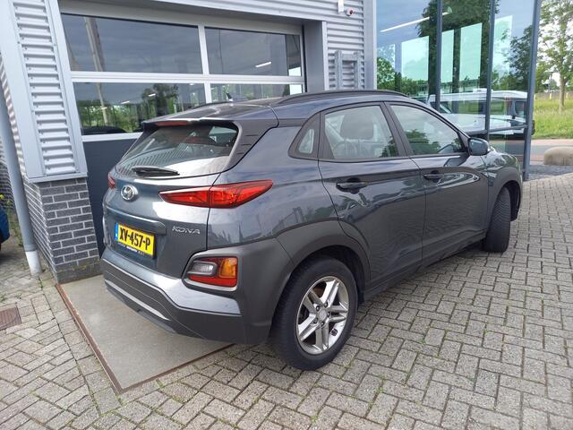Hyundai Kona 1.0 T-GDI Comfort - CAMERA - NAVI / CARPLAY / ANDROID - CLIMATE - CRUISE - NL AUTO