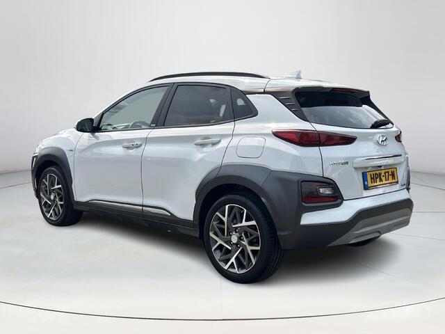 Hyundai Kona 1.6 GDI HEV Fashion Navigatiesysteem| Achterruitrijcamera| Sportvelgen| Parkeersensors achter| Climate control| Cruisecontrol|