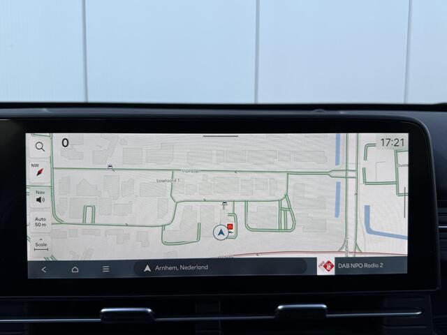 Hyundai Kona 1.6 GDI HEV Premium / Demo Actie / Leder / Elek. Bedienbare Voorstoelen / Stoel- & Stuurverwarming / Stoelverkoeling / 360 Camera /