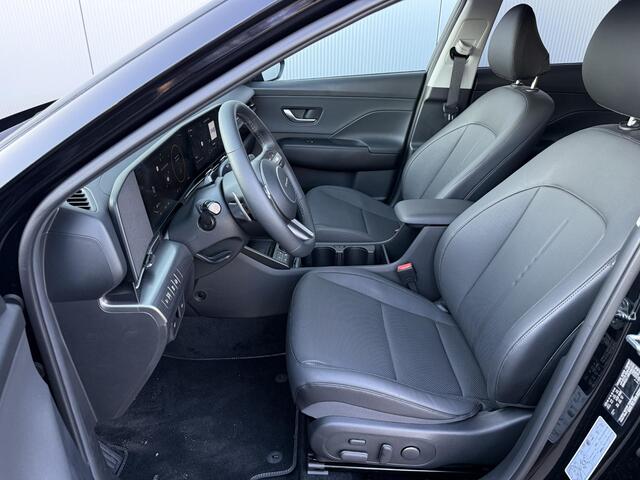 Hyundai Kona 1.6 GDI HEV Premium / Demo Actie / Leder / Elek. Bedienbare Voorstoelen / Stoel- & Stuurverwarming / Stoelverkoeling / 360 Camera /