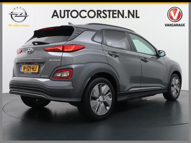 Hyundai Kona EV 64kWh Stoelverwarming Apple Carplay Android Auto Navi Ecc Adap.Cruise Head-Up Display Camera DAB PDC Fashion Design-Pack Keyless Bluelink Led Regen-Lichtsensor Dodehoek-assistent Rijstrooksensor 1e Eigenaar, 449km WLTP actieradius Heerlijke sterke en e