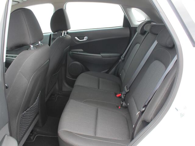 Hyundai Kona 1.6 GDI HEV Comfort / Apple Carplay/Android Auto / Achteruitrijcamera / Climate Control / Cruise Control Adaptief / Bluetooth /