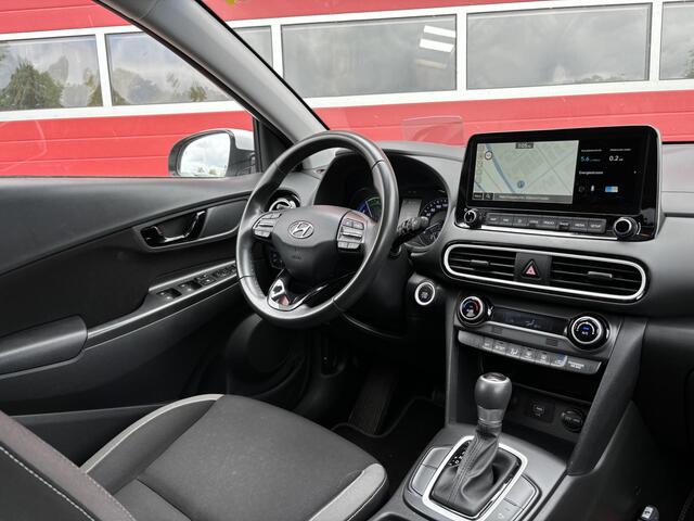 Hyundai Kona 1.6 GDI HEV Fashion AUTOMAAT / TREKHAAK / CAMERA / KEYLESS / CARPLAY / NAVI / CLIMA / PDC / ACC / NL-AUTO