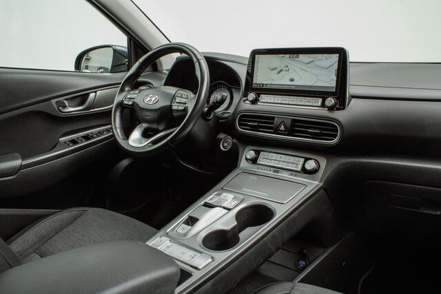 Hyundai Kona EV Fashion 64 kWh 3-Fase/ Navigatie/ Head up/ Carplay/ Camera/ Dab/ Blindspot