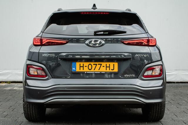 Hyundai Kona EV Fashion 64 kWh 3-Fase/ Navigatie/ Head up/ Carplay/ Camera/ Dab/ Blindspot