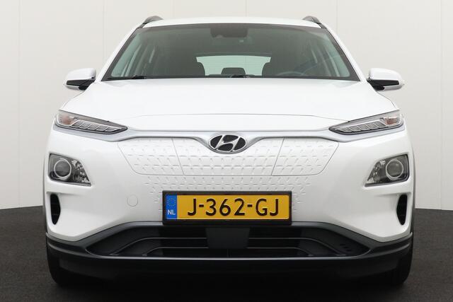 Hyundai Kona EV Comfort 64 kWh Warmtepomp Carplay Adapt. Cruise