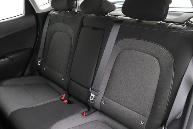 Hyundai Kona EV Comfort 64 kWh Warmtepomp Carplay Adapt. Cruise