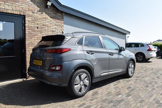 Hyundai Kona EV FASHION 64 KWH, ACC, Navi, HUD