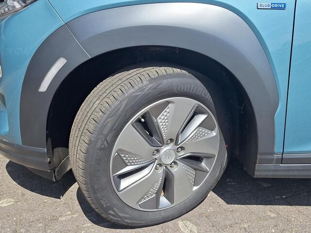 Hyundai Kona EV Fashion 64 kWh | WLPT 480 km | NAVI | Adaptive CC | Climate | Full LED | (occasion)