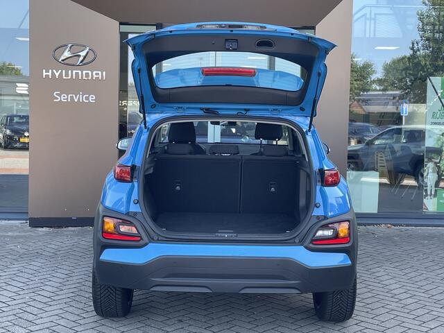Hyundai Kona 1.0T Comfort | Navigatie via Apple Car Play | Achteruitrij camera | 18" lichtmetalen velgen