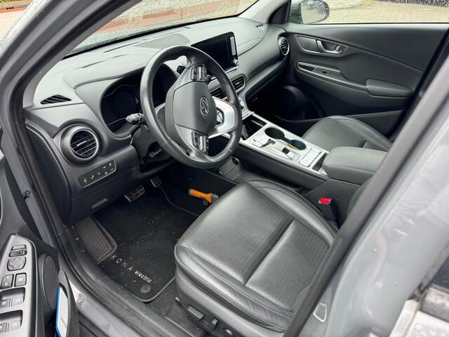 Hyundai Kona EV Premium 64 kWh 204pk Full Leder | Adaptieve Cruise | Achteruitrijcamera | Climate control | Grote Accu!