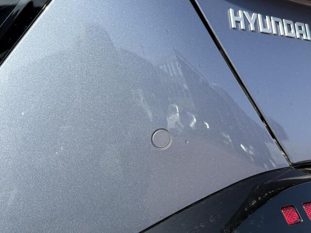 Hyundai Kona Electric Premium 65.4 kWh |¤4500 KORTING | APPLE CARPLAY & ANDROID AUTO | 360 CAMERA | DODEHOEKDETECTIE | STOELVENTILATIE |