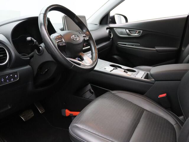 Hyundai Kona 200pk EV Premium 64 kWh Head-Up | Camera | Cruise | Stoel-/stuurverw. | Stoelventilatie | Parkeersens. v+a