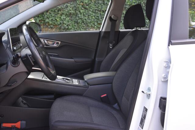 Hyundai Kona EV Comfort 64 kWh | 3-FASE | CAMERA | CARPLAY