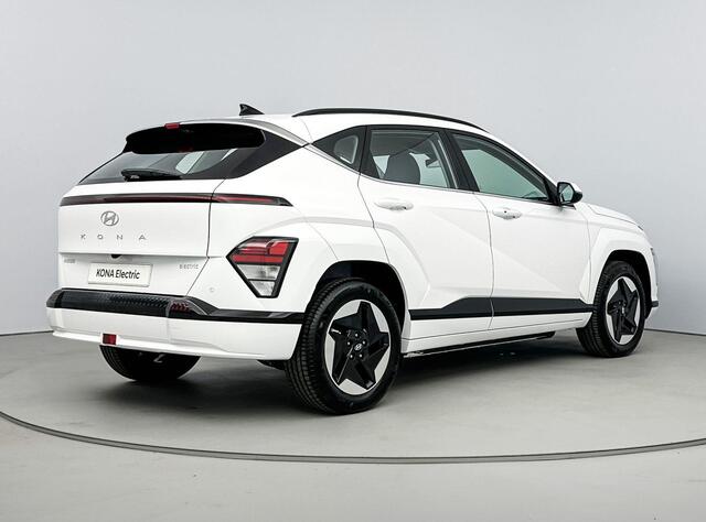 Hyundai Kona Electric Comfort Smart 65.4 kWh | Nieuw, snel leverbaar | Warmtepomp + V2L | ¤ 4.000,- VOORDEEL!