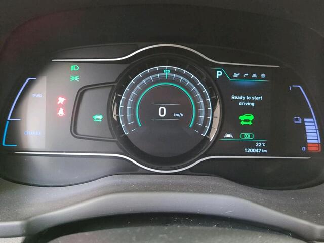 Hyundai Kona EV Comfort 64 kWh 100% soh | CAMERA
