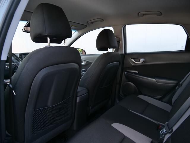 Hyundai Kona 1.0 T-GDI 120pk Comfort Trekhaak / Apple Carplay / Camera / Stoelverwarming