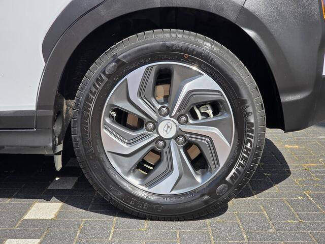 Hyundai Kona 1.6 GDI HEV Comfort Smart | Adaptieve cruisecontrol | Geïntegreerde navigatiesysteem | Achteruitrijcamera |
