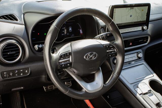 Hyundai Kona EV Fashion 64 kWh 3-Fase/ Full map navigatie/ HUD/ Camera/ DAB+/ Carplay