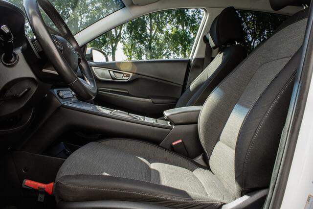 Hyundai Kona EV Fashion 64 kWh 3-Fase/ Full map navigatie/ HUD/ Camera/ DAB+/ Carplay