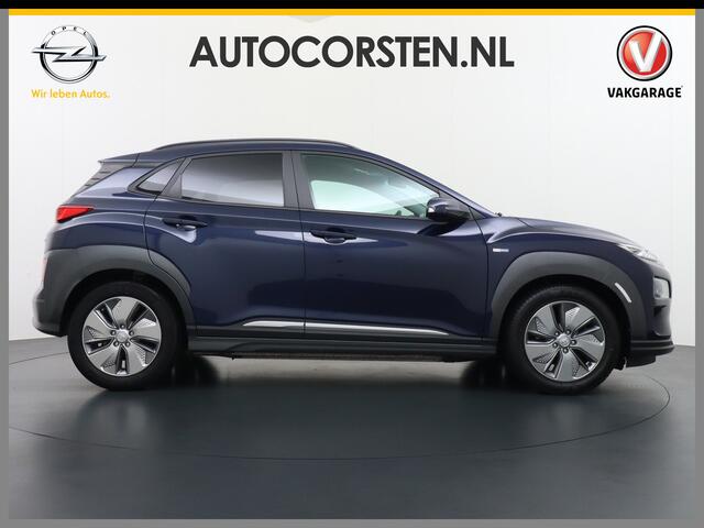 Hyundai Kona EV 64kWh 204pk 3 Fase Leder Apple Carplay Android Auto Head-Up display Navi Camera Standkachel Adaptive Cruise/Stop&Go Zelfsturend Multimedia Led Keyless Dab+ Premium Automaat Pdc Elektr.Stoelen+Verwarmd+Ventilatie-koeling