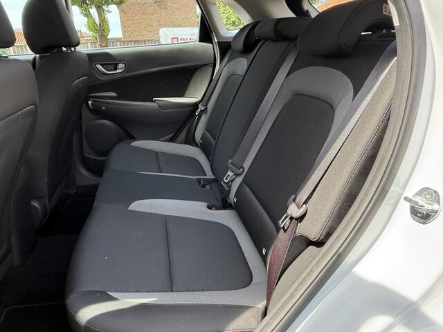 Hyundai Kona 1.0 T-GDI Comfort | PDC | Camera | LM |