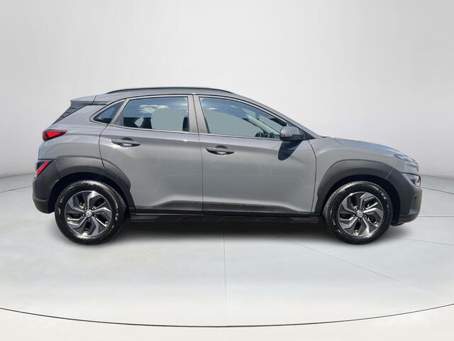 Hyundai Kona 1.6 GDI HEV Comfort Smart | Adaptieve cruise control | Climate Control | Trekhaak | Applecarplay en Android Auto | Lichtmetalen velgen | Krell Premium Audio | Achteruitrijcamera |