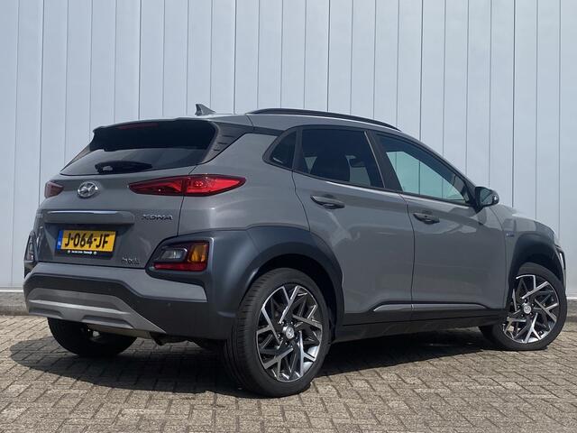 Hyundai Kona 1.6 GDI HEV Premium NL Auto Leder Trekhaak Stoel Verkoeling Stuur Verwarmd HUD PDC Carplay Navi