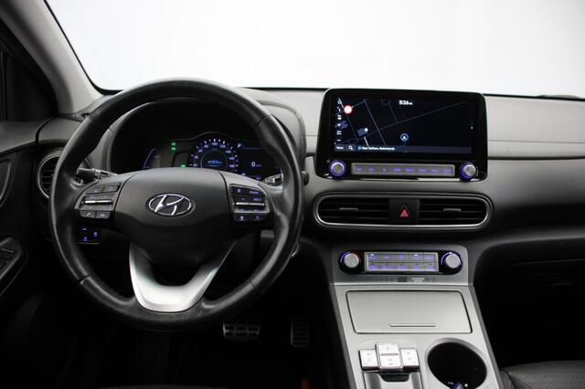 Hyundai Kona Premium 64 kWh - Carplay, Camera, Leer, Stoelverw.