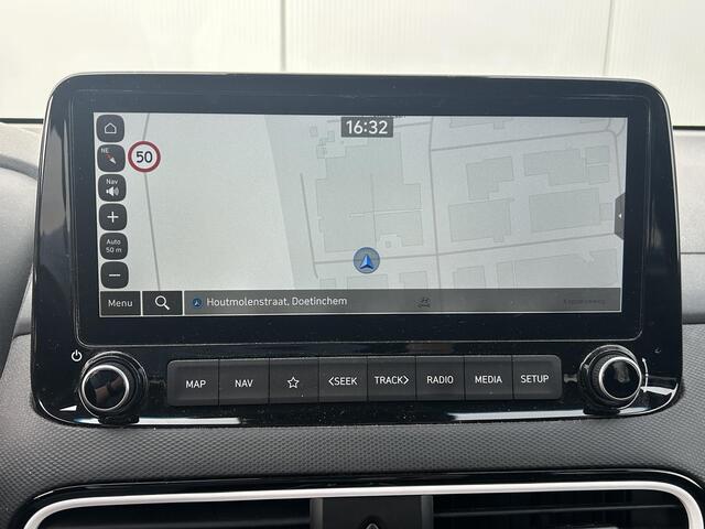 Hyundai Kona 1.6 GDI HEV Premium / navigatiesysteem / Apple Carplay / Android Auto / Climate control / Cruise control / Visseizoenen banden /