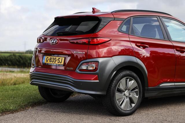 Hyundai Kona EV Fashion 64 kWh ? Carplay ? Camera ? Stoelverwarming