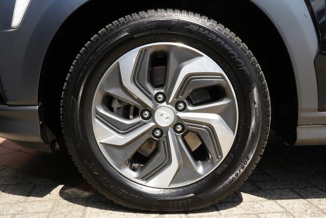 Hyundai Kona 1.6 GDI HEV Fashion 105pk Trekhaak/Head-up/Camera