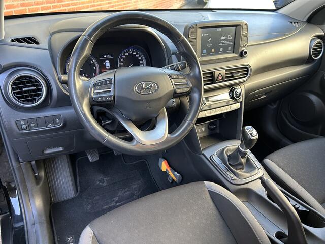 Hyundai Kona 1.0T Comfort | Plus Pack | Apple Carplay/Android Auto | Trekhaak | Camera |