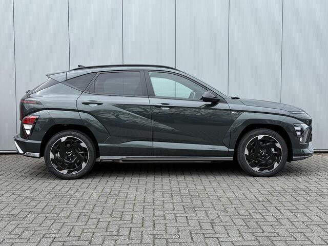Hyundai Kona Electric N Line Business 64.8 kWh / Dodehoekdetectie / Warmtepomp / 19 Inch / Stoel- & Stuurverwarming / Snel Leverbaar! /