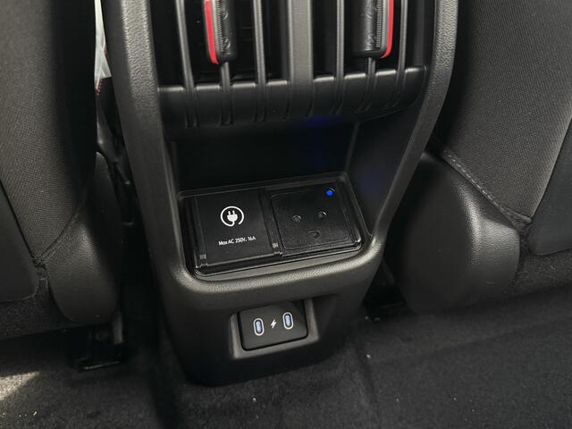 Hyundai Kona Electric N Line Business 64.8 kWh / Dodehoekdetectie / Warmtepomp / 19 Inch / Stoel- & Stuurverwarming / Snel Leverbaar! /