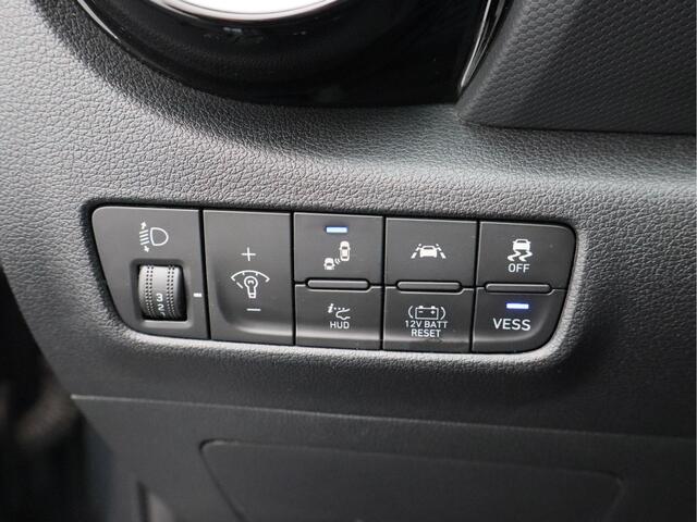 Hyundai Kona 1.6 GDI HEV Fashion/ lage km/ zeer mooi!