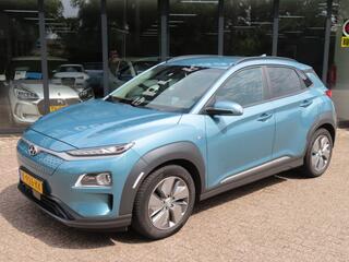 hyundai-kona-ev-limited-64-kwh*navi