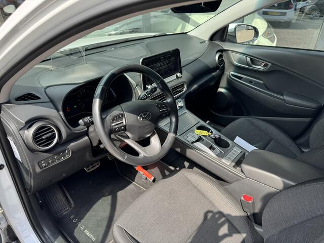 Hyundai Kona EV Fashion 64 kWh*Camera*Navigatie*Head up display*