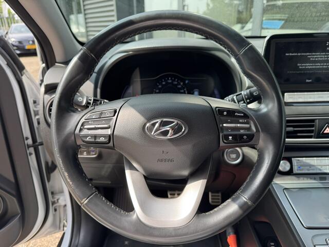 Hyundai Kona EV Fashion 64 kWh*Camera*Navigatie*Head up display*