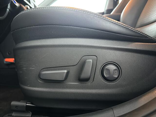 Hyundai Kona GDI HEV Premium | Panoramadak | Stoel- en Stuurverwarming | Stoelventilatie | Parkeercamera