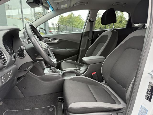 Hyundai Kona 1.0T Premium 1e Eigenaar,Navi,Camera,Trekhaak,6 Bak,120pk,Keyless,Head-up Display,Apk tot 10-2026