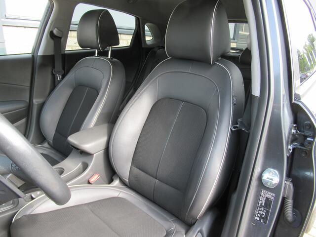 Hyundai Kona 1.6 GDI HEV Edition 2e eigen | dealer onderh | tr.haak | navi | camera | 18"inch | keyless
