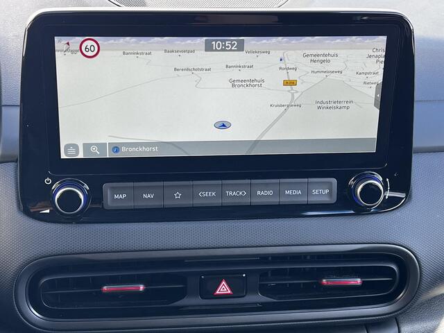 Hyundai Kona 1.0 T-GDI N Line Edition / Dealer onderhouden / Achteruitrijcamera / Stuur- en stoelverwarming / Navigatie / Apple Carplay Android / 18" LM met All Season banden /