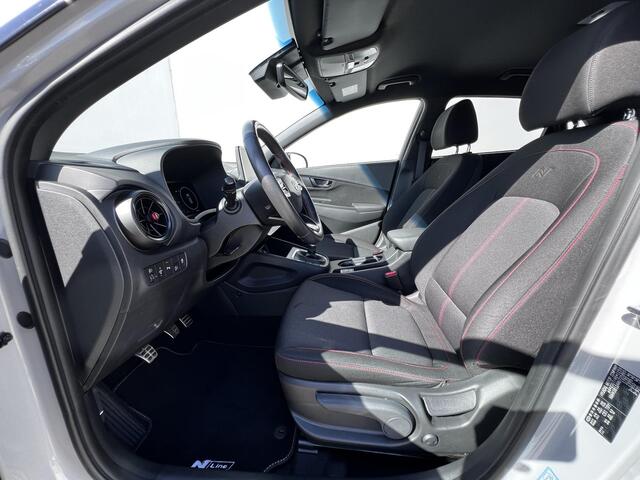 Hyundai Kona 1.0 T-GDI N Line Edition / Dealer onderhouden / Achteruitrijcamera / Stuur- en stoelverwarming / Navigatie / Apple Carplay Android / 18" LM met All Season banden /