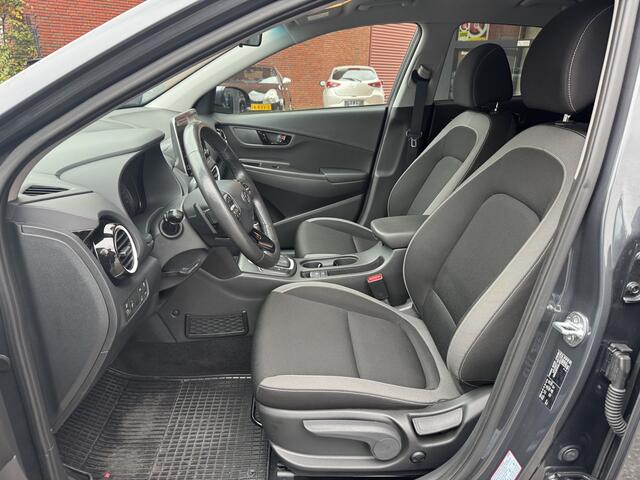 Hyundai Kona 1.6 GDI HEV Fashion // NAVI // APPLE CARPLAY / ANDOID AUTO // CAMERA // CLIMA // CRUISE // STOEL + STUURVERWARMING //