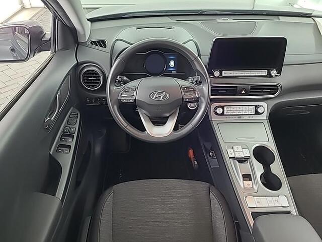 Hyundai Kona EV Fashion 64 kWh | Navi | HUD | Krell Sound |
