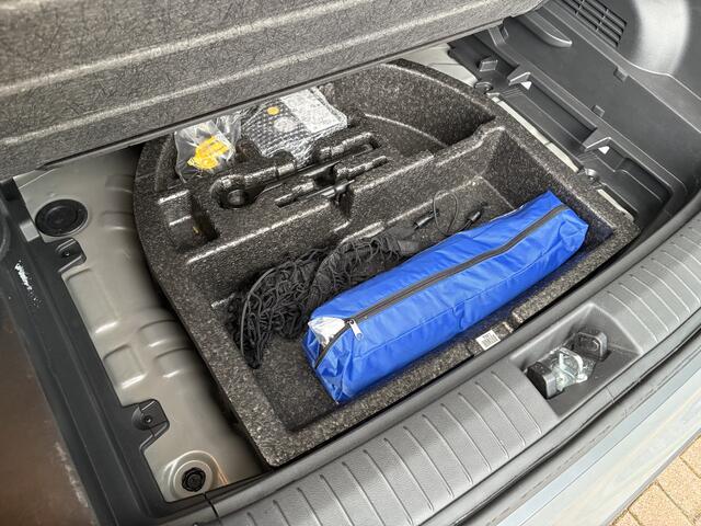 Hyundai Kona 1.6 GDi HEV Fashion Automaat CAMERA/HUD/DODEHOEK/KEYLESS/NAVI/ADAPT.CRUISE/PDC