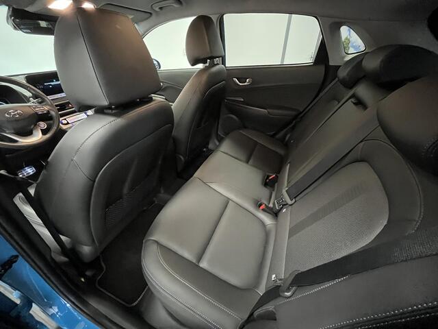 Hyundai Kona EV Premium 64 kWh | elektrische stoelen | dodehoek detectie | adaptive cruise control